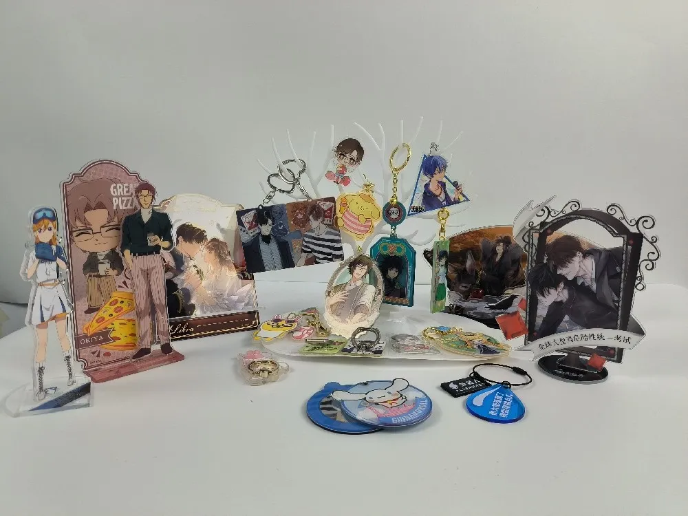 notice of make acrylic merch